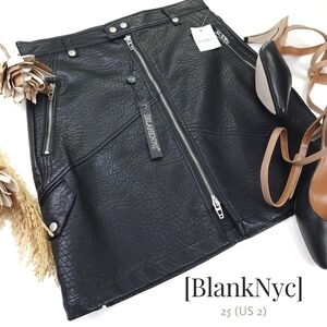 New Blank Nyc Black Silver Zippered Vegan  Skirt Xs 25 Sz 2